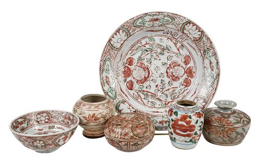 SIX PIECES OF IRON RED SWATOW