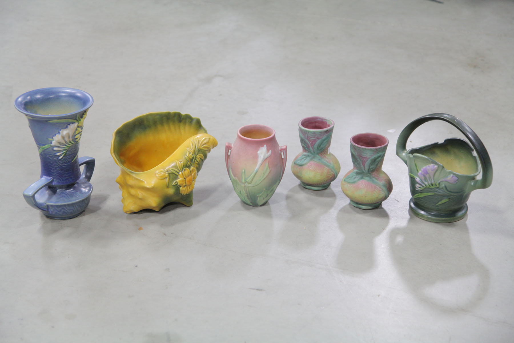 SIX PIECES OF OHIO POTTERY. 