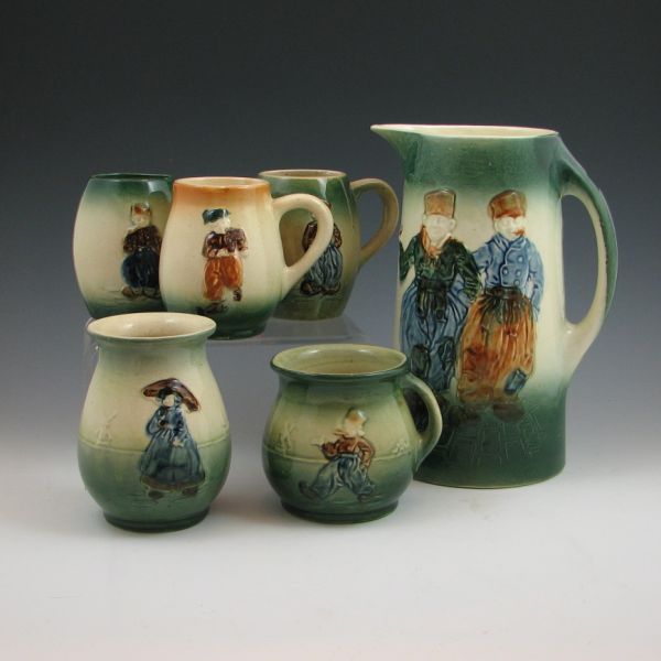 Six pieces of Roseville Holland