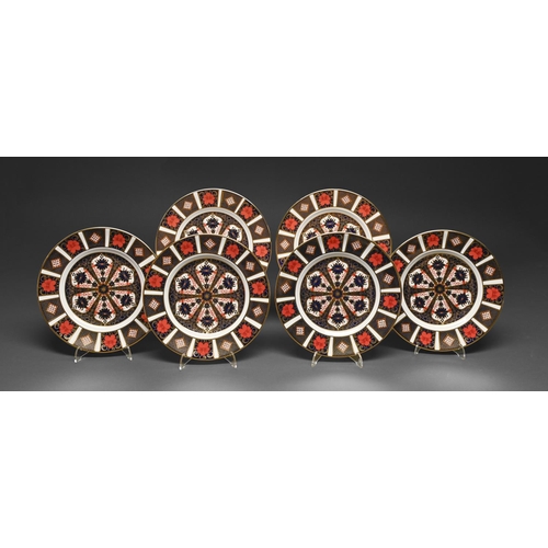 Six Royal Crown Derby Imari pattern
