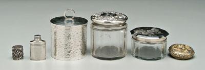 Six sterling accessories: Arts