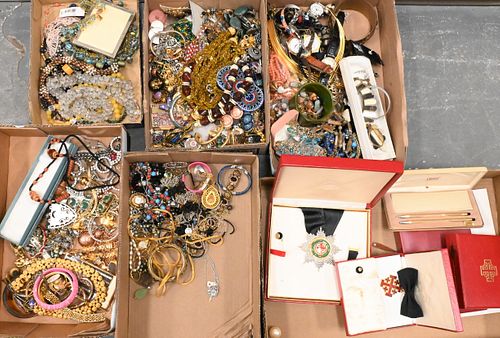 SIX TRAY LOTS OF COSTUME JEWELRYSix