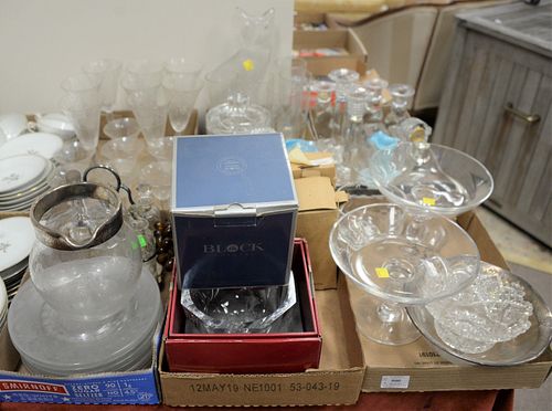 SIX TRAY LOTS OF GLASS AND