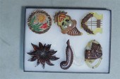 SIX VINTAGE PINS. Bakelite and