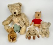 SIX VINTAGE STUFFED ANIMALS, M
