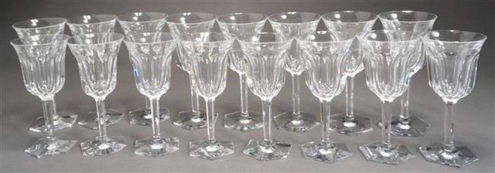 SIXTEEN BACCARAT MALMAISON CUT