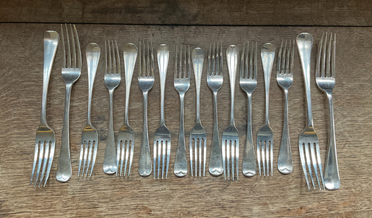 SIXTEEN GEORGE III AND LATER SILVER