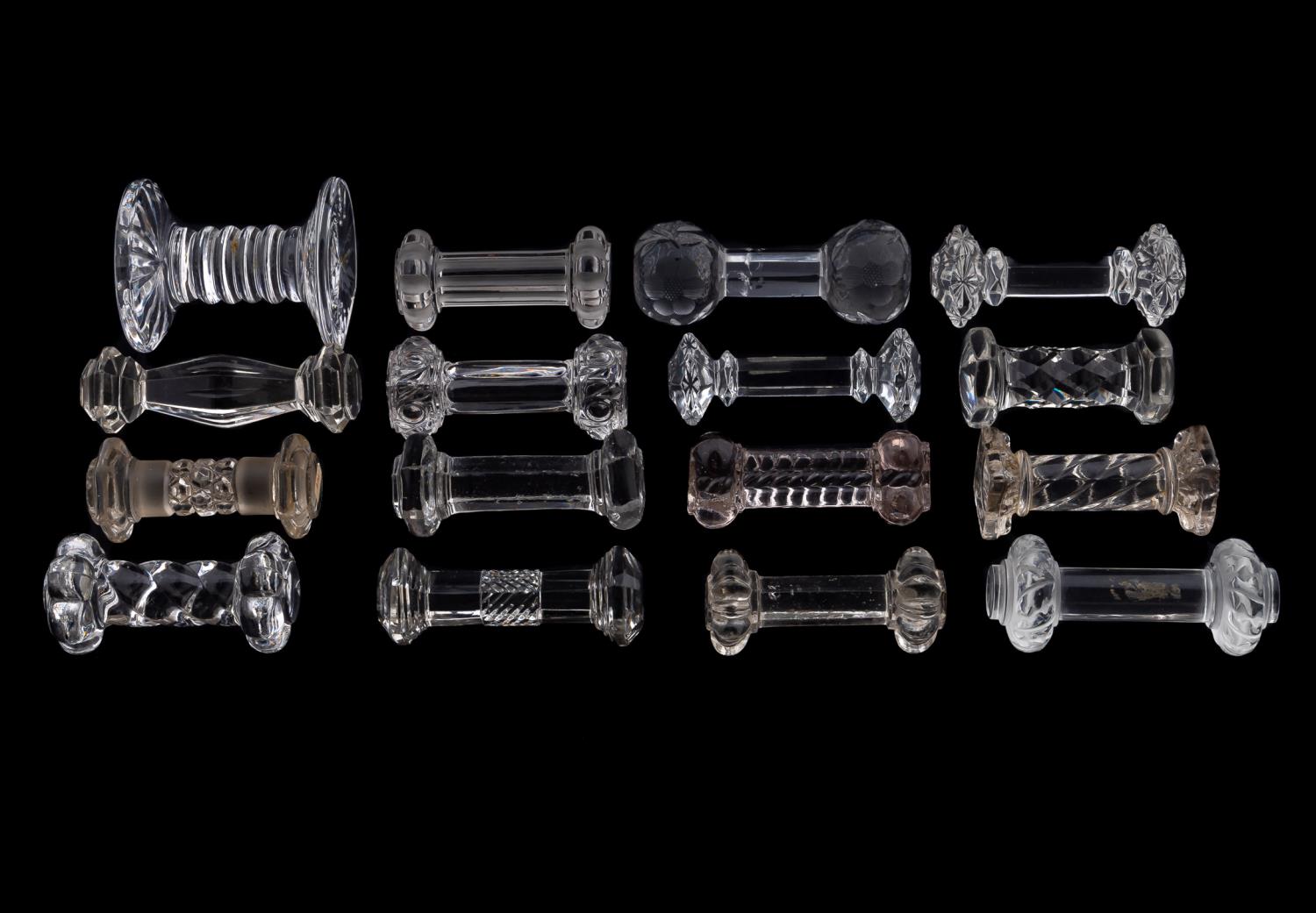 SIXTEEN MISC. KNIFE RESTS, GLASS