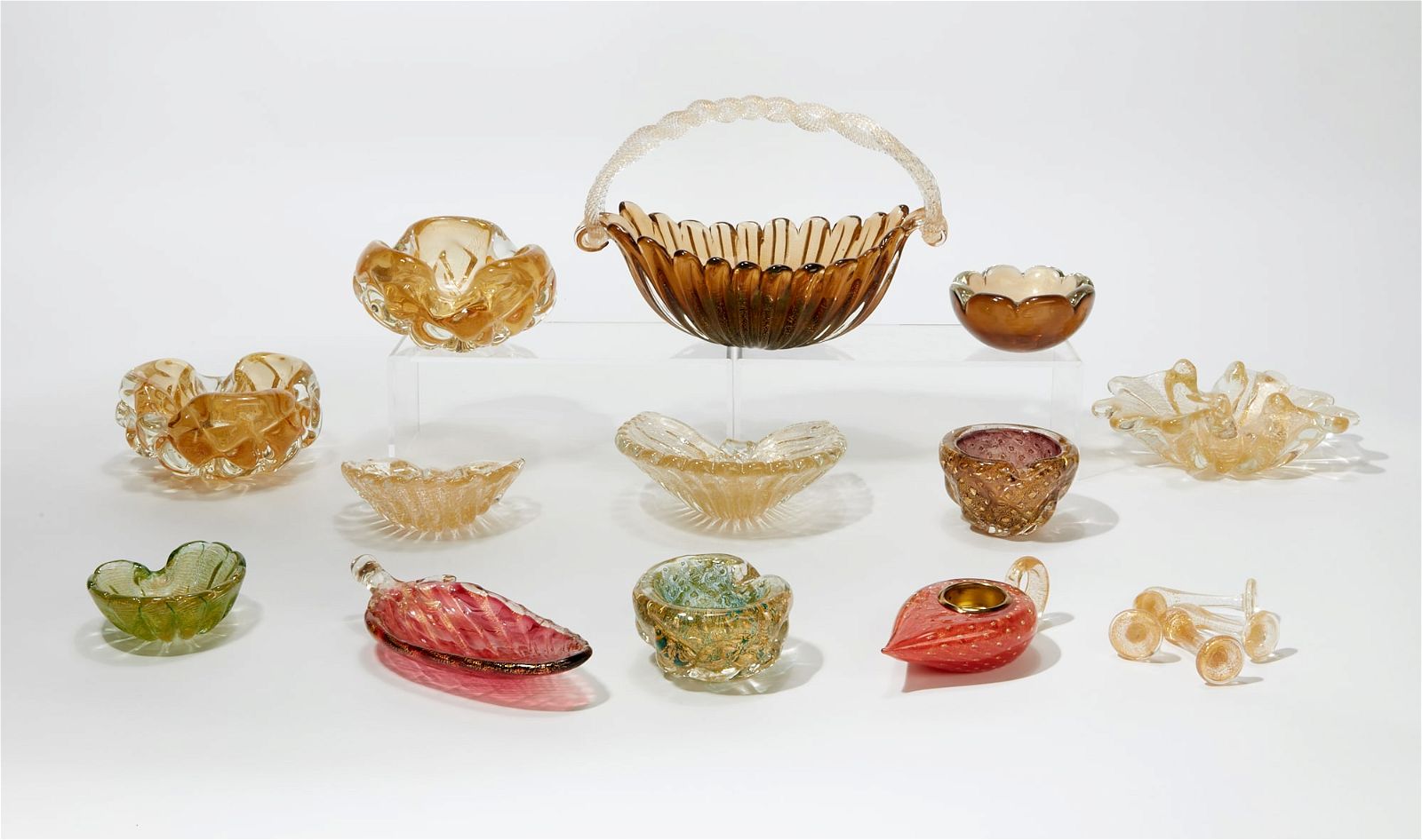 SIXTEEN MURANO GILT HEIGHTENED
