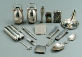 Sixteen silver accessories: st