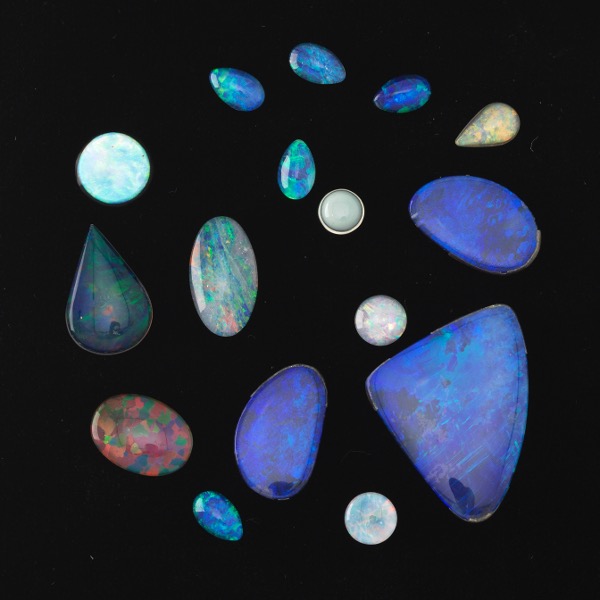 SIXTEEN UNMOUNTED OPAL