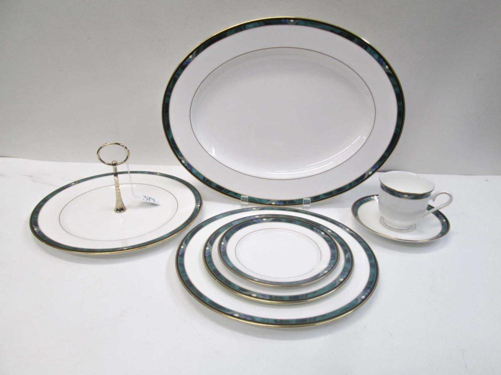 SIXTY-THREE PIECE LENOX "KELLY"