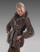 SIZE 6 MINK JACKET: Cappuccino