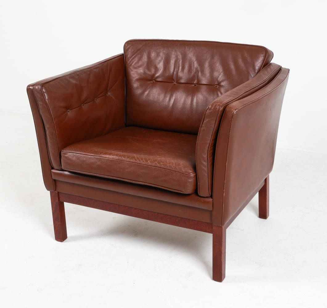 SKIPPERS DANISH LEATHER LOUNGE