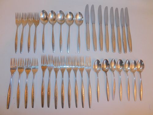S.KIRK SIGNET SILVER FLATWARE SETS.