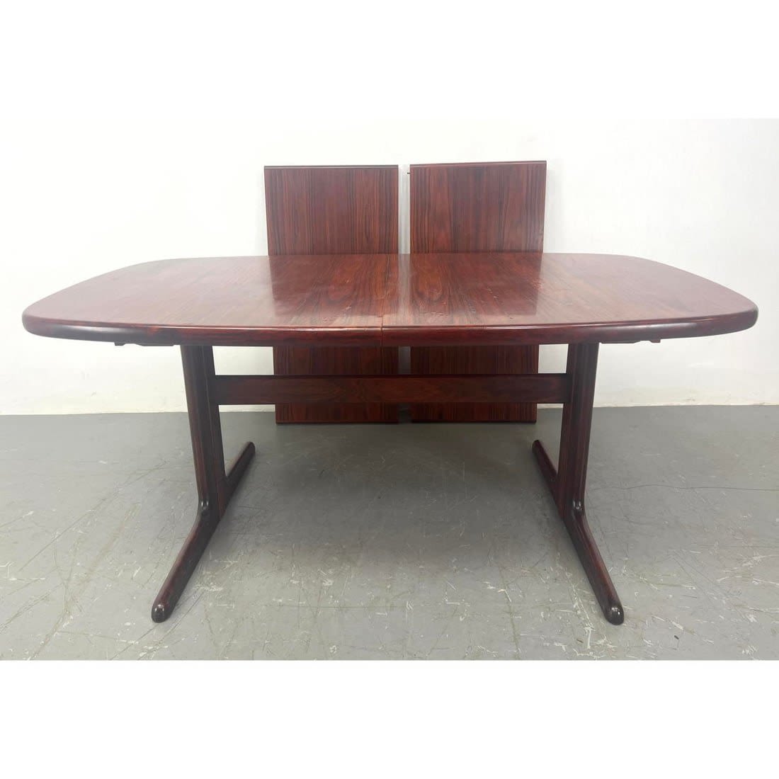 Skovby Rosewood Dining table with