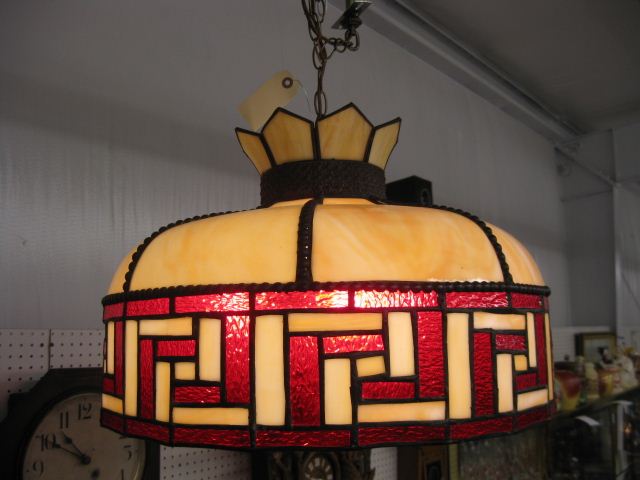 Slag Glass Hanging Lamp red &