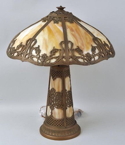 SLAG GLASS LAMPwith creamy amber,