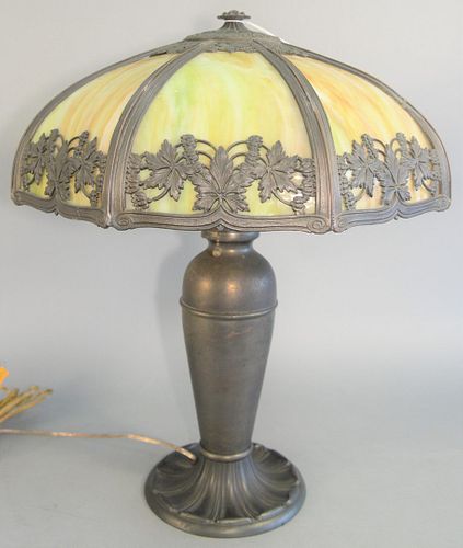 SLAG GLASS TABLE LAMP HAVING