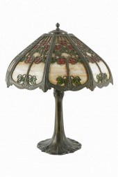 SLAG GLASS TABLE LAMPCondition