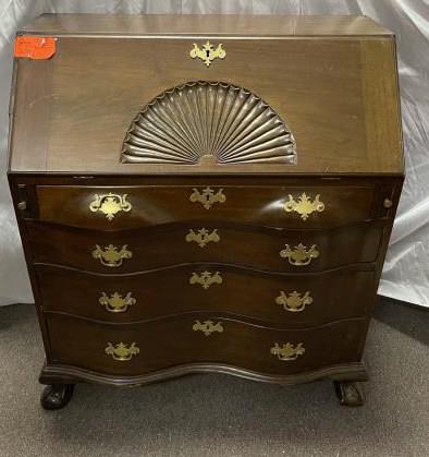 SLANT FRONT DESK OXBOW, 4