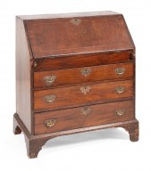 SLANT-LID DESK NEW ENGLAND, 18