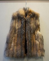 SLEEVELESS FOX VEST (MEDIUM)Sl