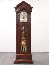 SLIGH MAHOGANY GRANDFATHER CLO