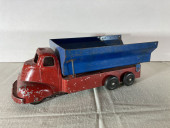 SLIK TOYS CAST & STEEL DUMP TR