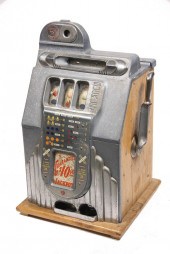 SLOT MACHINE - Coin Operated S