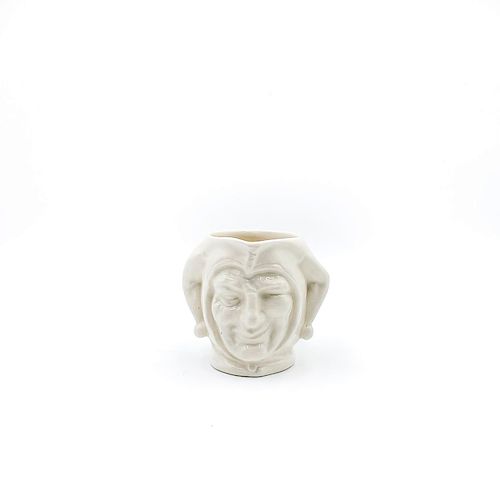 SM RARE ROYAL DOULTON WHITE