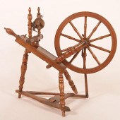 SMALL 19TH CENTURY EUROPEAN SP