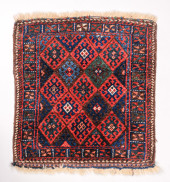 SMALL ANTIQUE HAND WOVEN PERIS