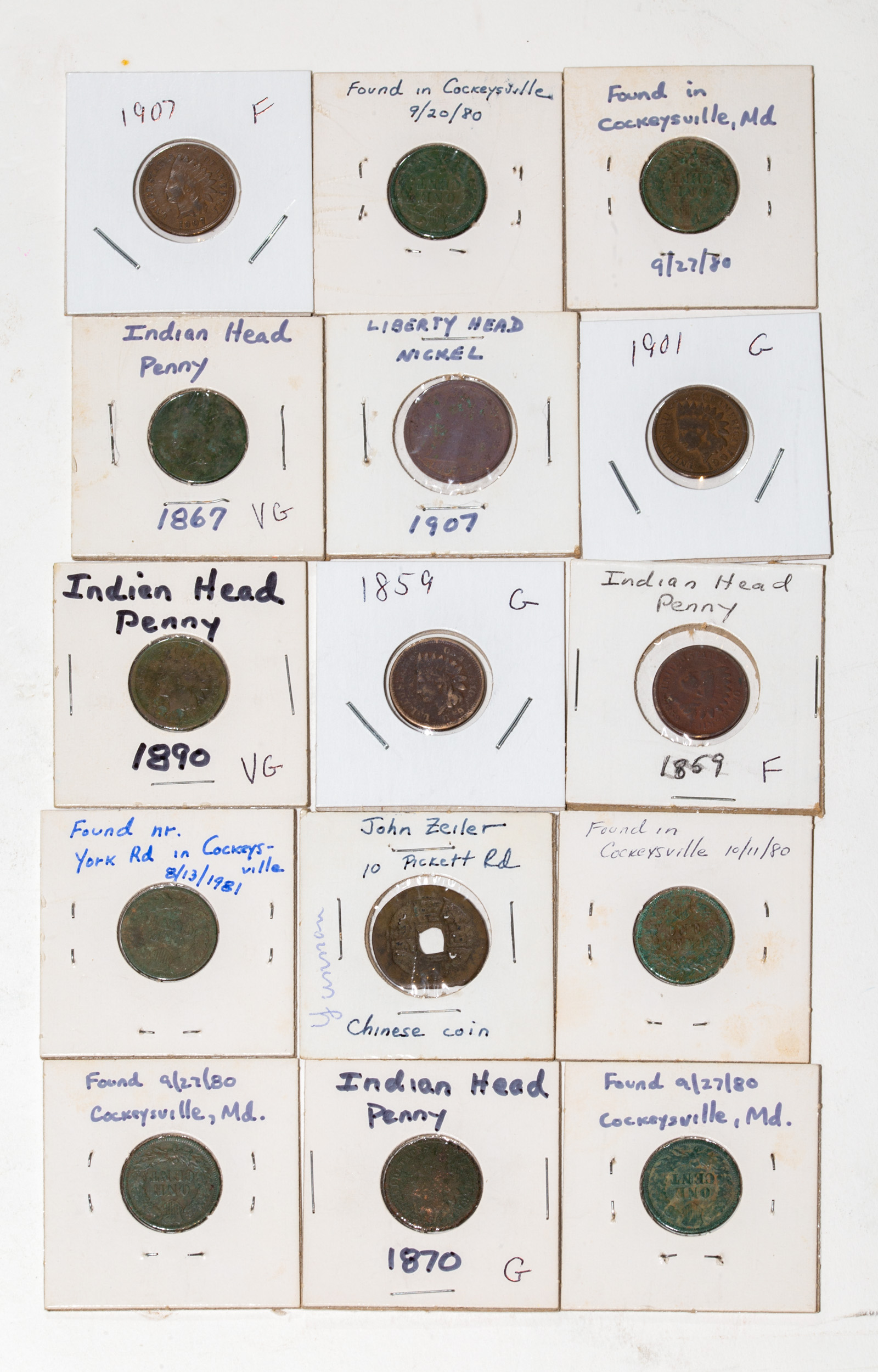 SMALL BAG OF DUG INDIAN CENTS