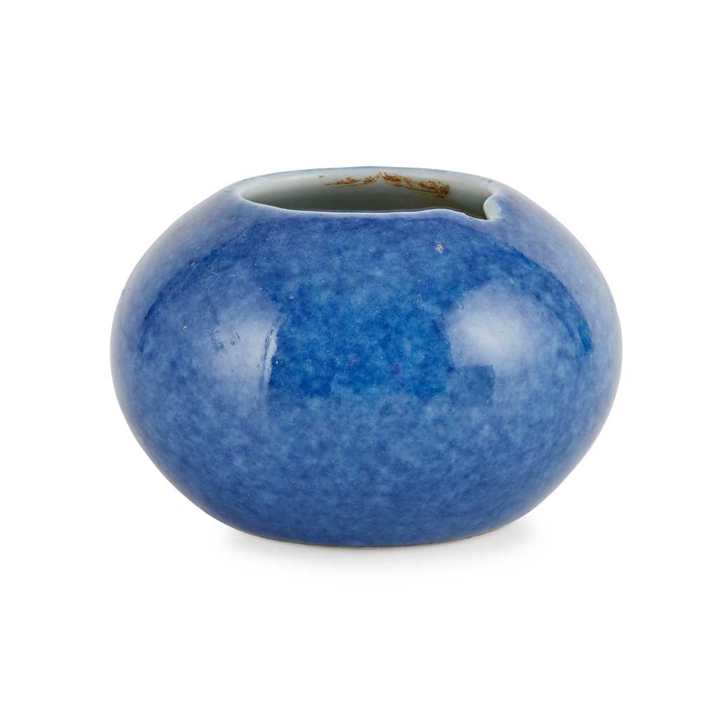 SMALL BLUE-GLAZED WATER POT