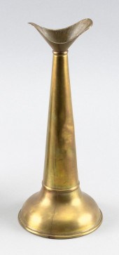 SMALL BRASS SPEAKING HORN EARL