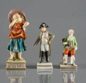 SMALL CAPODIMONTE PORCELAIN FI