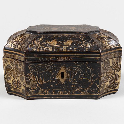 SMALL CHINESE EXPORT LACQUER