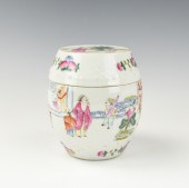 SMALL CHINESE FAMILLE ROSE COV