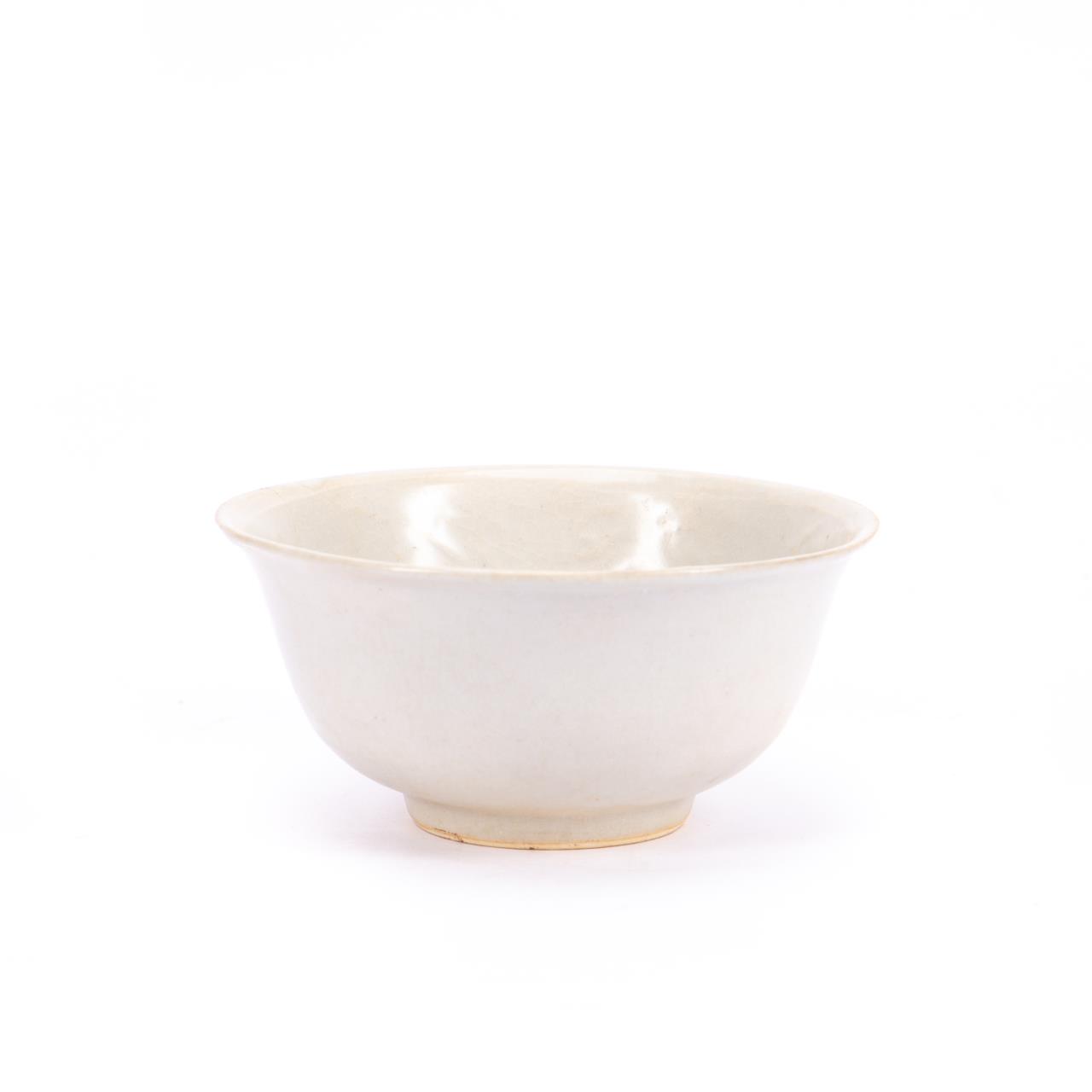 SMALL CHINESE PALE CELADON FLORAL