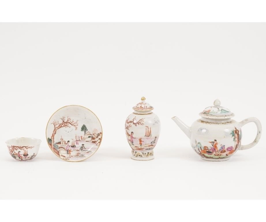 Small Chinese three-piece assembled