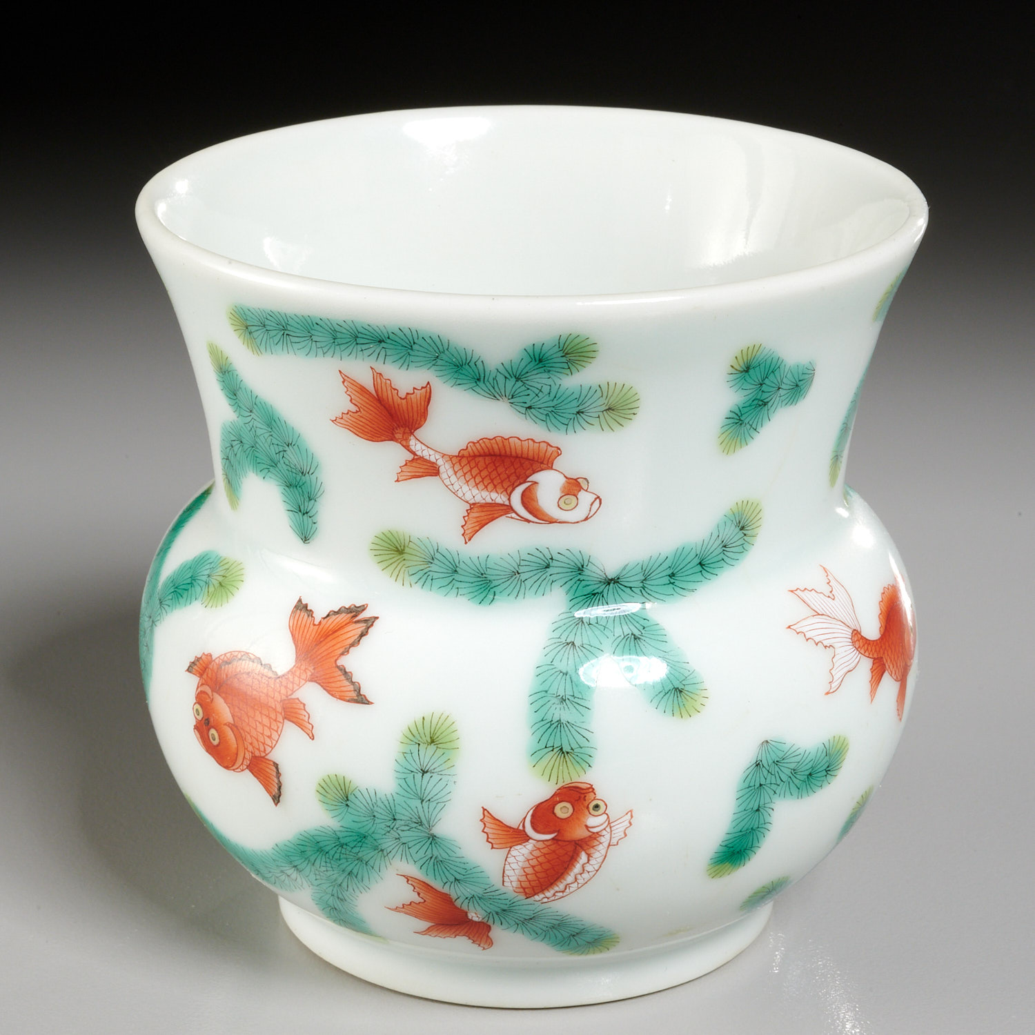 SMALL CHINESE WUCAI PORCELAIN KOI