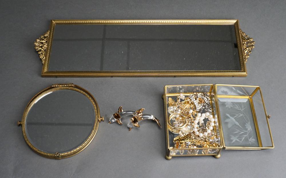 SMALL COLLECTION OF JEWELRY AND A