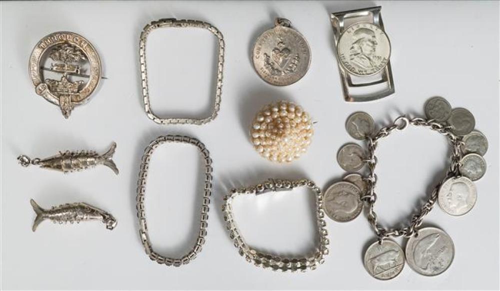SMALL COLLECTION OF SILVER AND