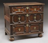 Small English oak 17th C. 3-dr