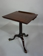 SMALL GEORGE III MAHOGANY WRIT