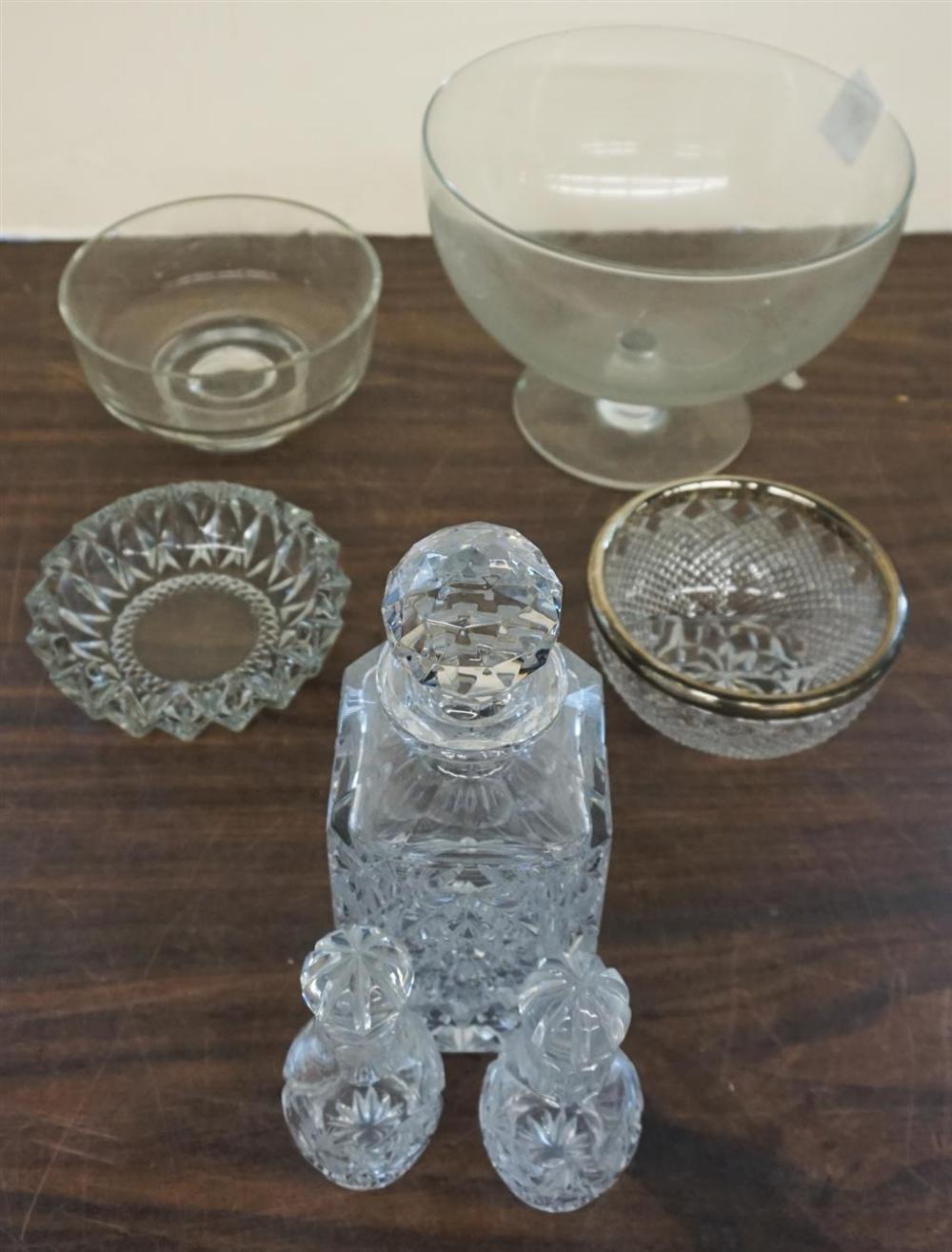 SMALL GROUP OF GLASS TABLE