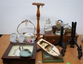 SMALL GROUP WITH CERAMIC TABLE