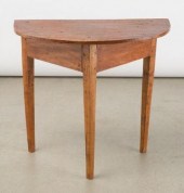 SMALL HALF MOON PINE TABLE, QU