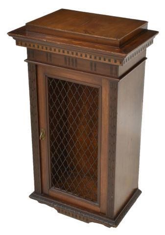 SMALL ITALIAN WALL WALNUT